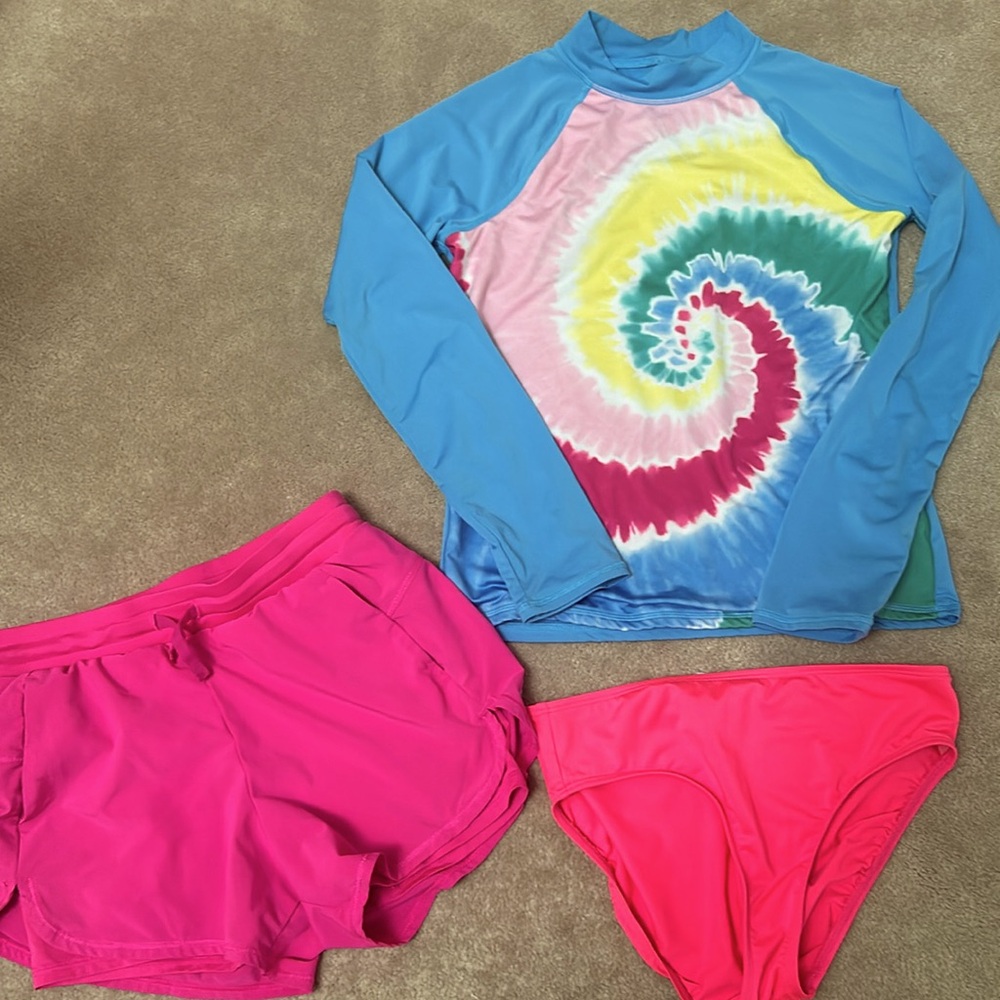 Land’s End girl swim rash guard L 10-12, bikini bottom,all in motionshorts 10-12
